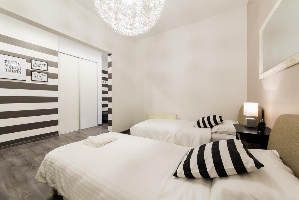 Appartamento St.Roland Livu Square Riga Esterno foto